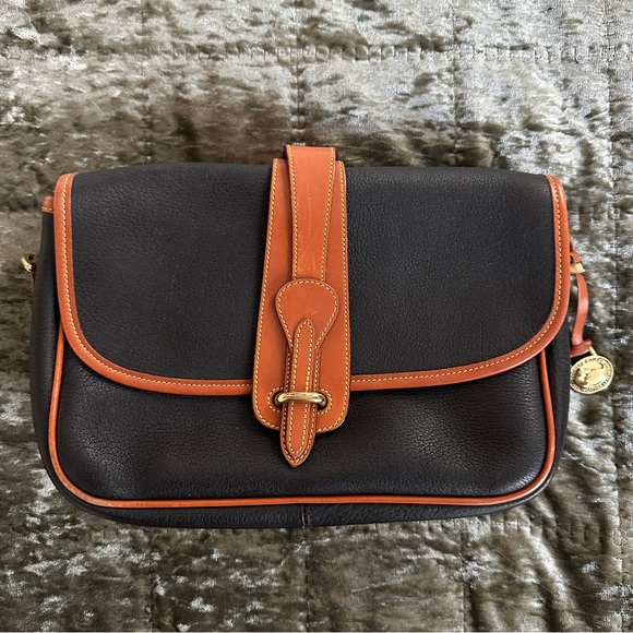 Dooney & Bourke Bags Vintage 9s Dooney And Bourke Navy And British